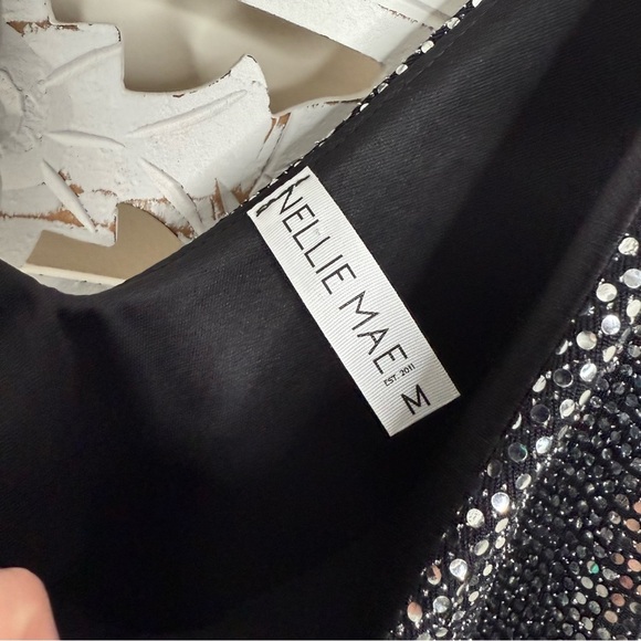 Nellie Mae Silver Sequined Metallic Tank - Picture 3 of 5